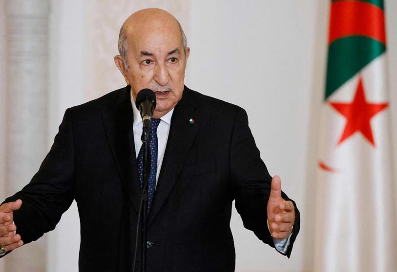 Algérie: le président enjoint les jeunes en «situation précaire et irrégulière» à l'étranger à rentrer