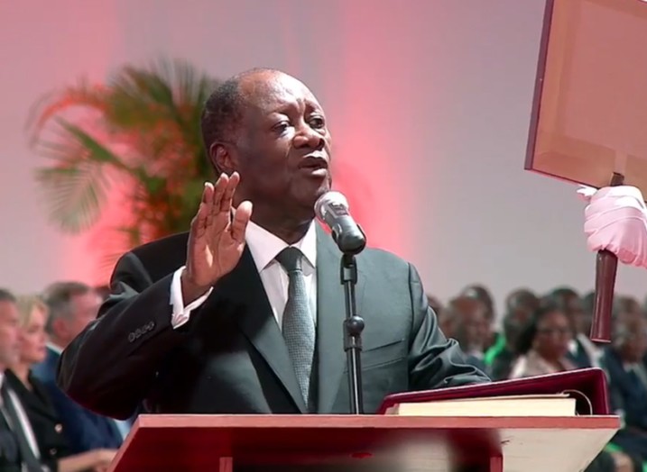 Alassane Ouattara prête serment pour un 4e mandat