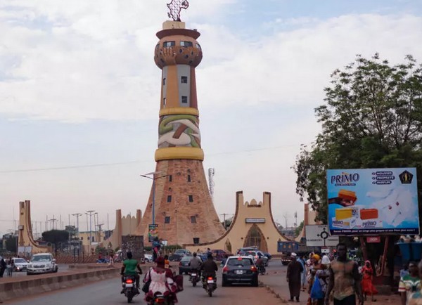 Mali: neuf haut-gradés contestent leur radiation de l'armée devant la Cour suprême